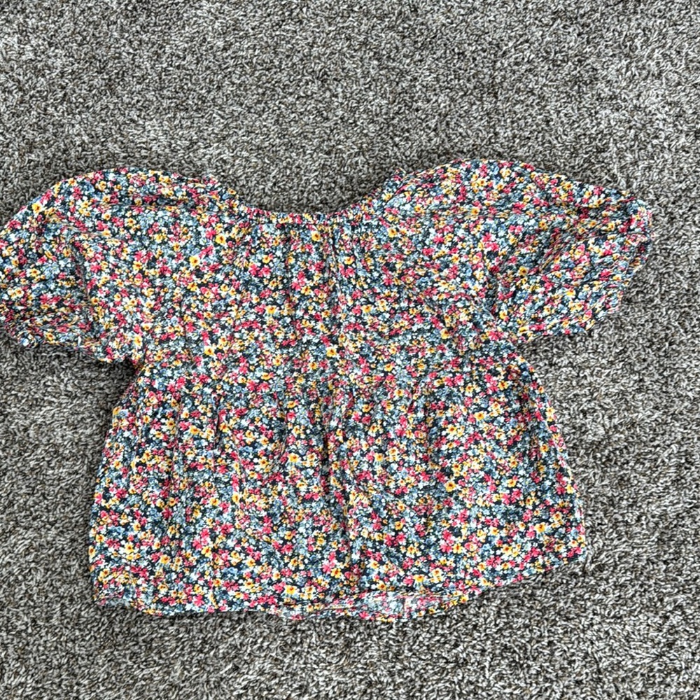 Old navy floral peplum top